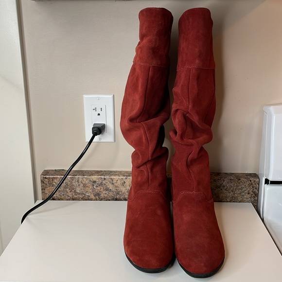 Size 8 Cougar Weatherproof Fandango 2 Red Suede Leather Boots - Picture 3 of 7